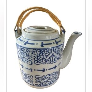 Vintage ceramic teapot with lid, blue & white
